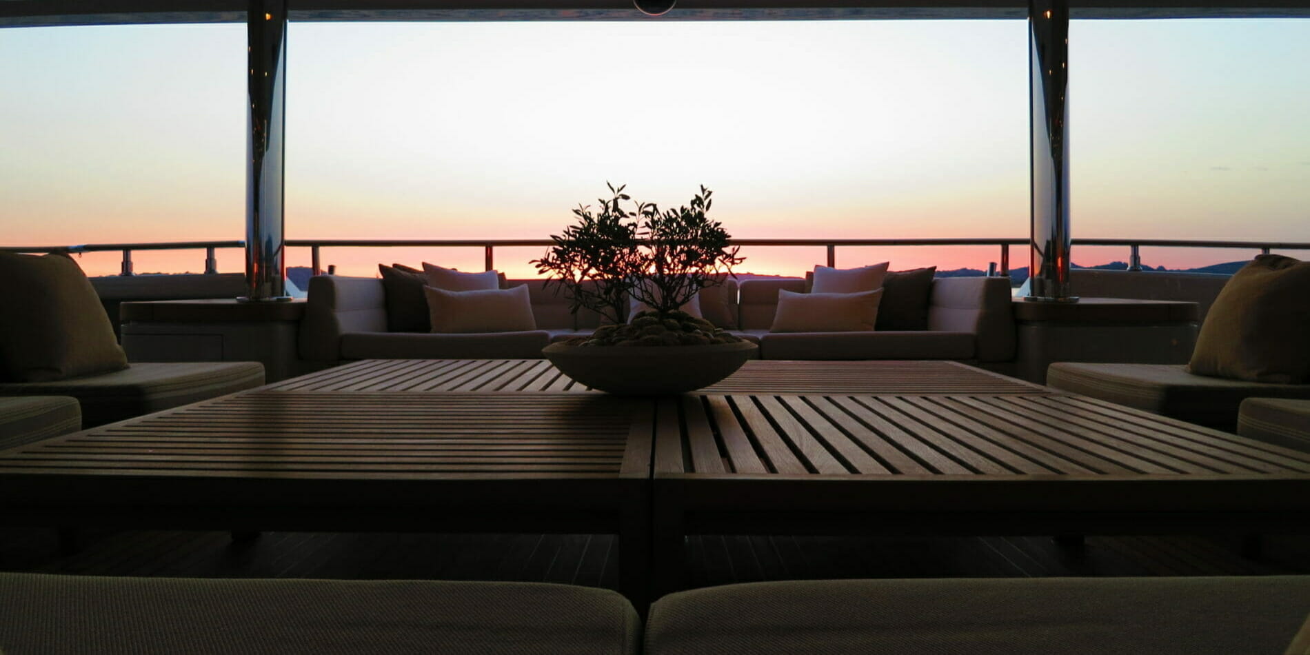 Maraya-sunrise_1900x950_acf_cropped